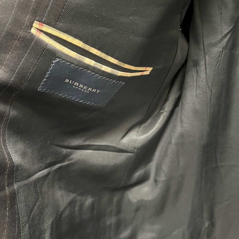 Men’s Burberry Suit
